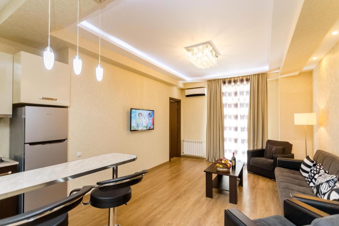 New! - Downtown Apartment Tbiliszi Kültér fotó