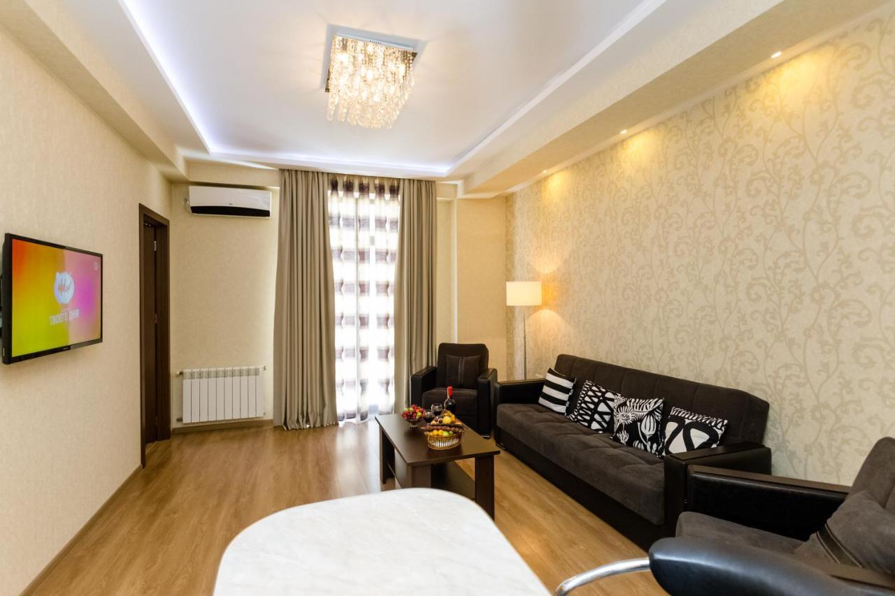 New! - Downtown Apartment Tbiliszi Kültér fotó